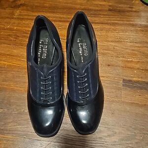 Ann marino by bettye 8 1/2M